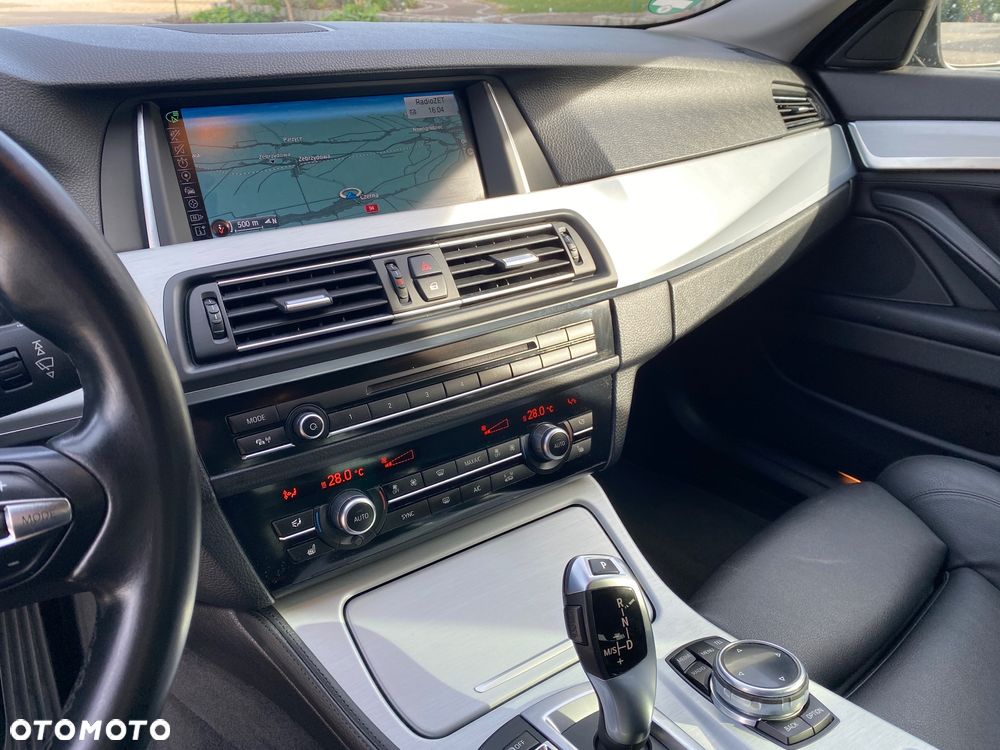 BMW Seria 5 520d Luxury Line sport - 20