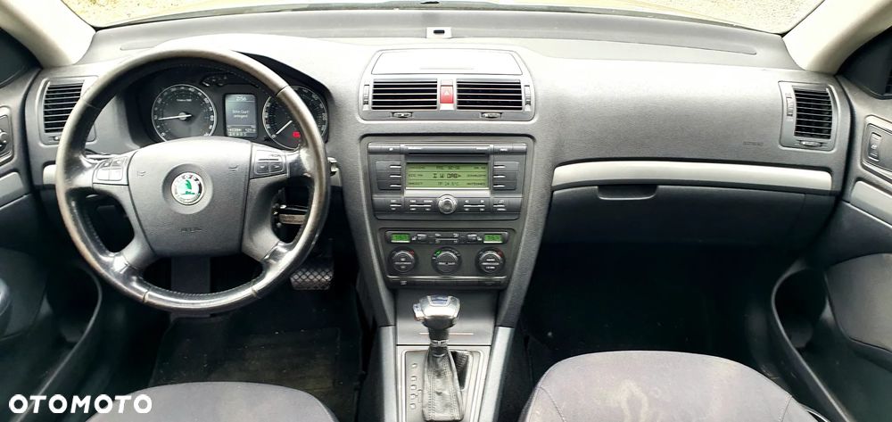Skoda Octavia 2.0 FSI Automatik Elegance - 9