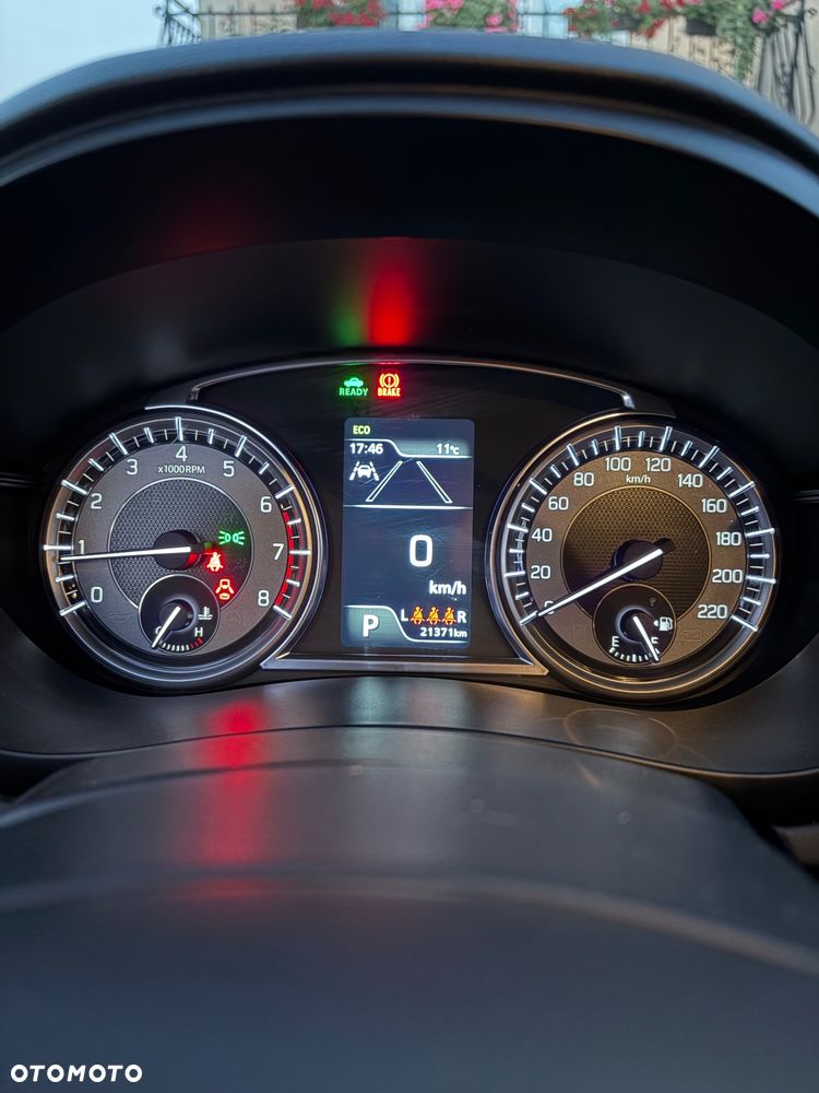 Suzuki S-Cross - 11