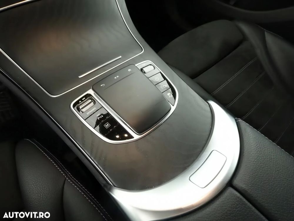 Mercedes-Benz GLC 300 de 4Matic 9G-TRONIC AMG Line - 12