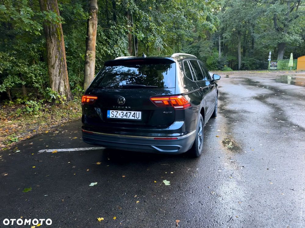 Volkswagen Tiguan - 11