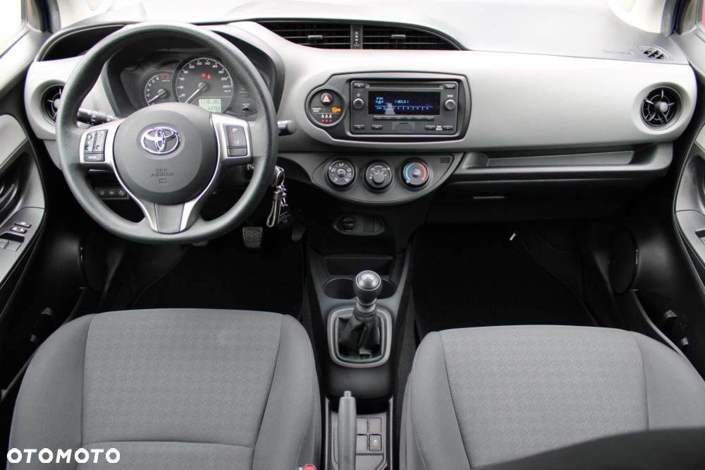 Toyota Yaris - 15