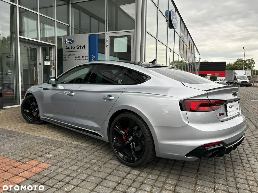 Audi RS5 Coupé - 6