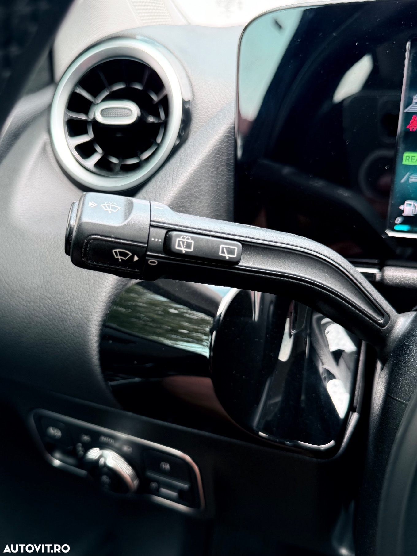 Mercedes-Benz B 250 e Plug-In-Hybrid - 25