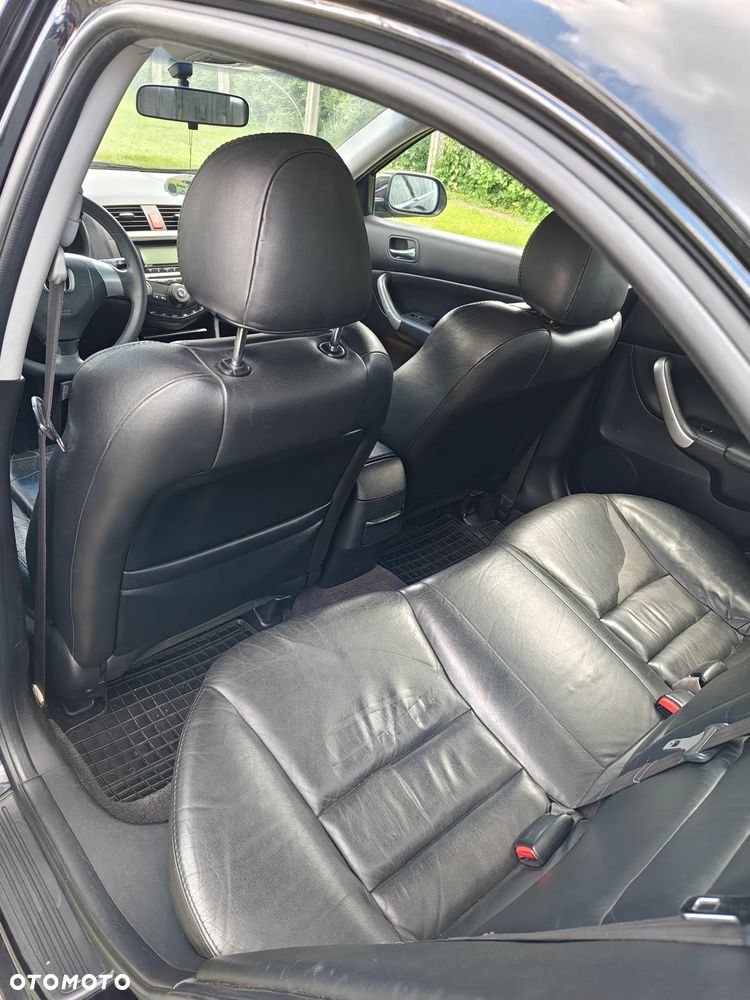 Honda Accord - 12