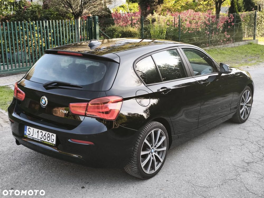 BMW Seria 1 118i Sport Line - 11