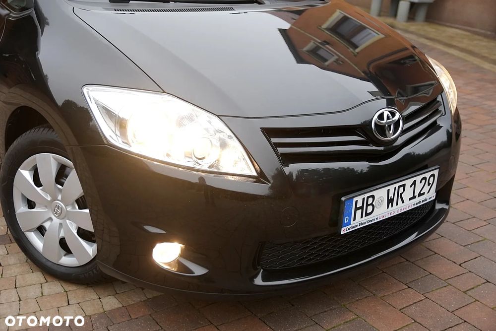 Toyota Auris - 17