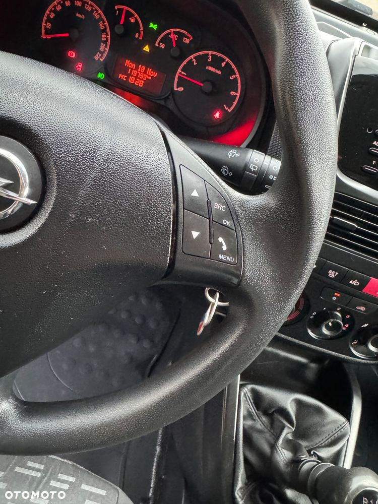 Opel Combo - 27