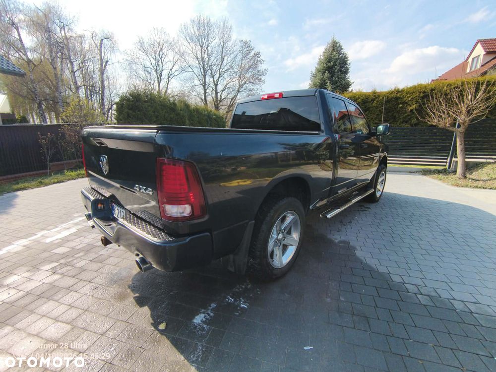 Dodge RAM 5.7 4x4 - 19