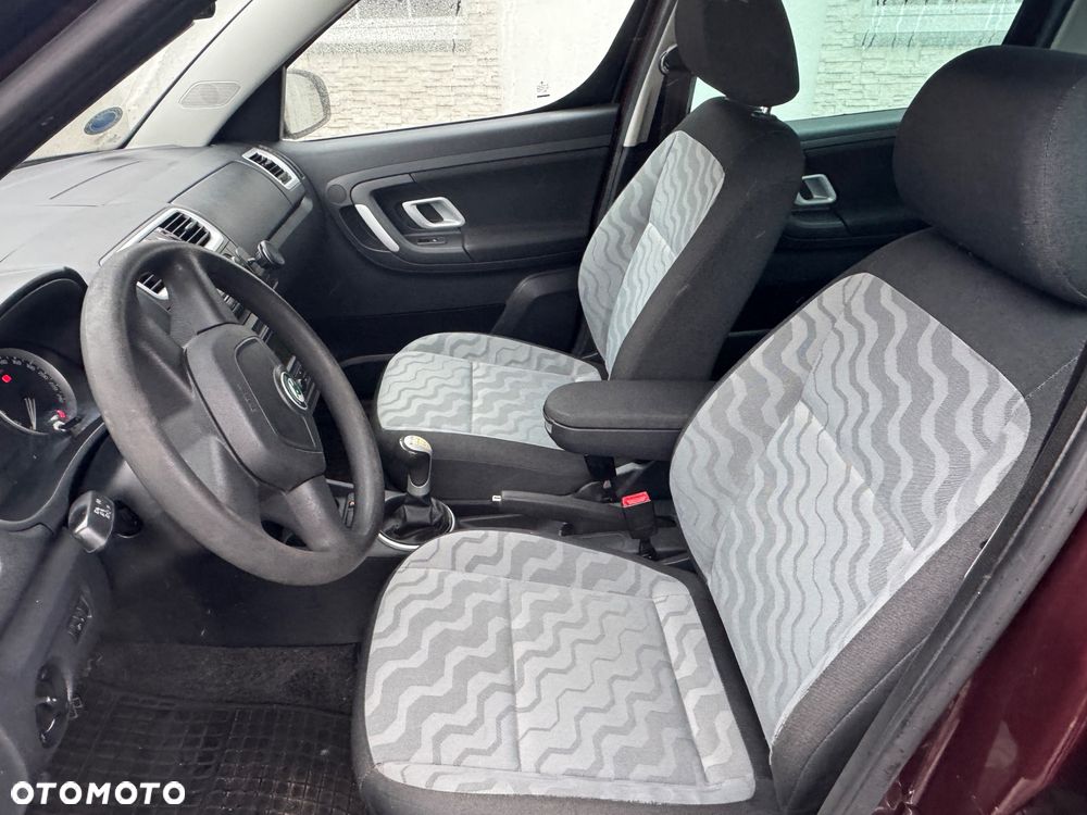 Skoda Roomster 1.6 16V Comfort PLUS EDITION - 6