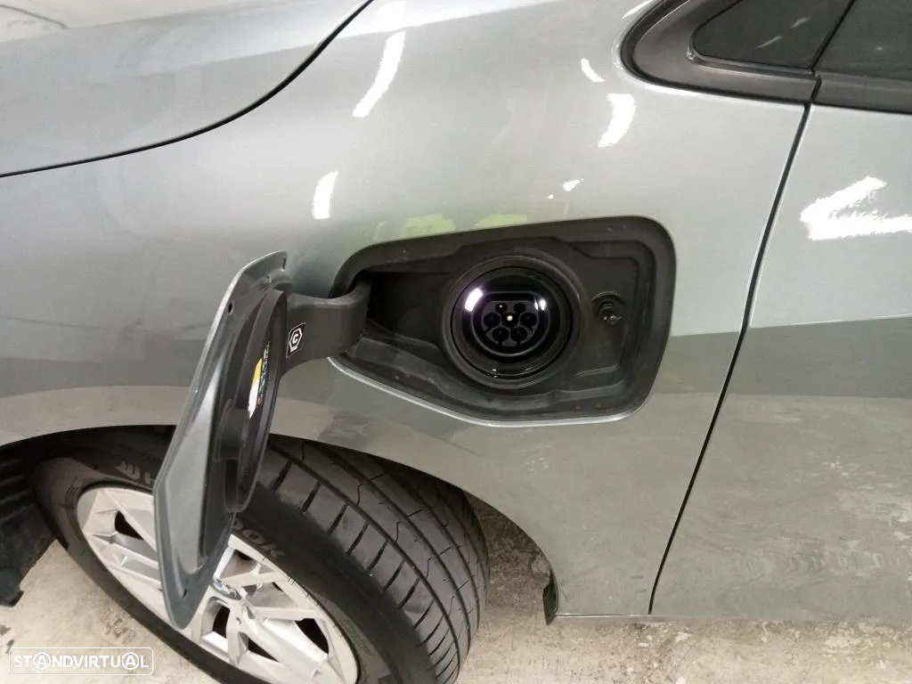BMW 225xe Active Tourer e xDrive - 13