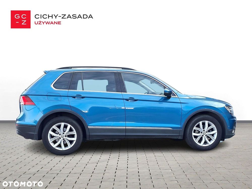 Volkswagen Tiguan - 4