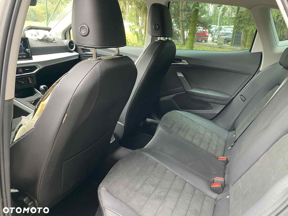 Seat Arona - 16