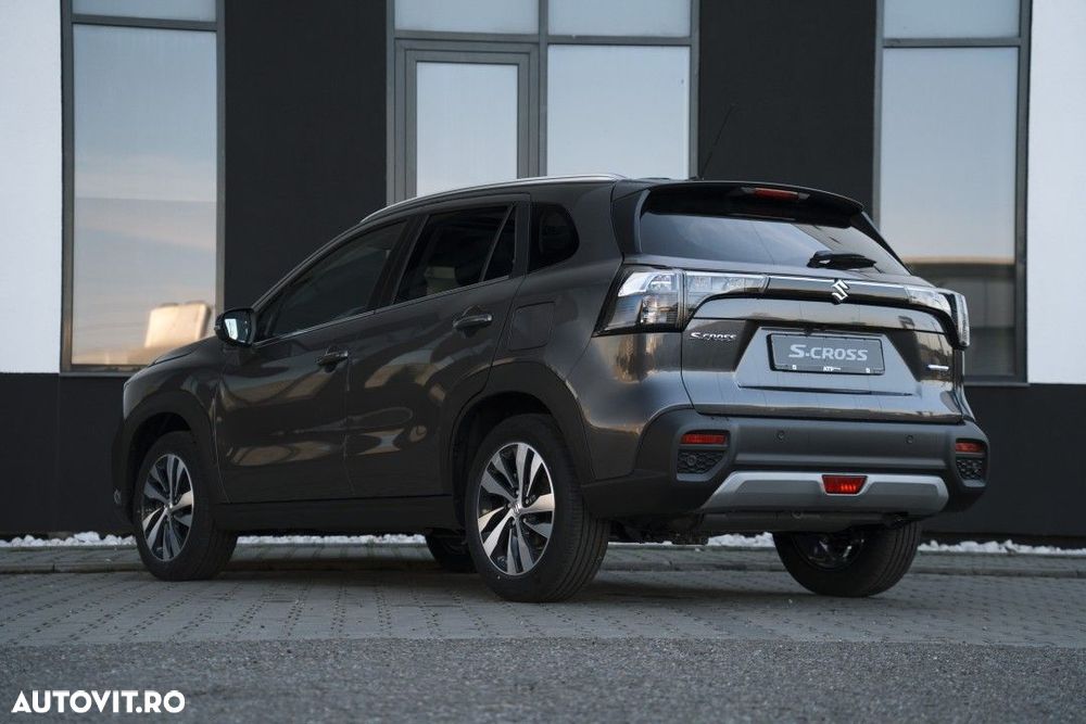 Suzuki S-Cross - 4