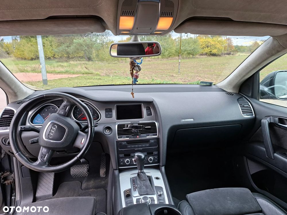 Audi Q7 3.0 TDI Quattro Tiptronic - 5