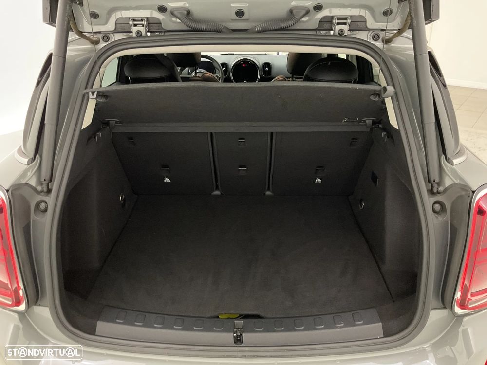 MINI Countryman Cooper SE ALL4 Auto - 17