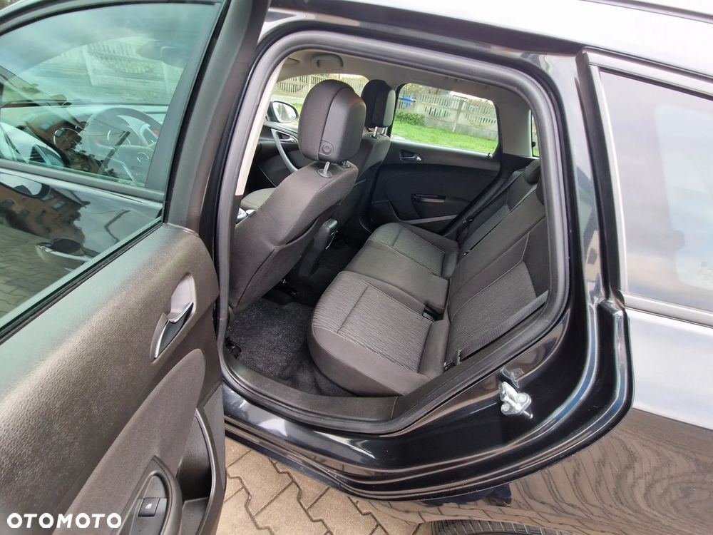 Opel Astra 1.4 Turbo - 16