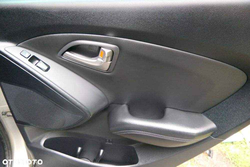 Hyundai ix35 2.0 Premium 2WD - 30