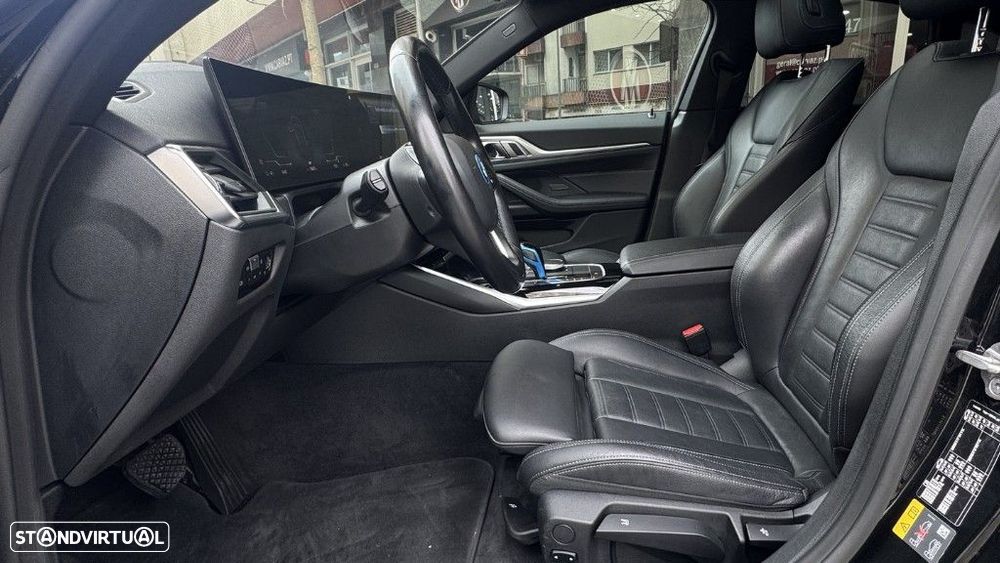 BMW i4 eDrive40 - 11