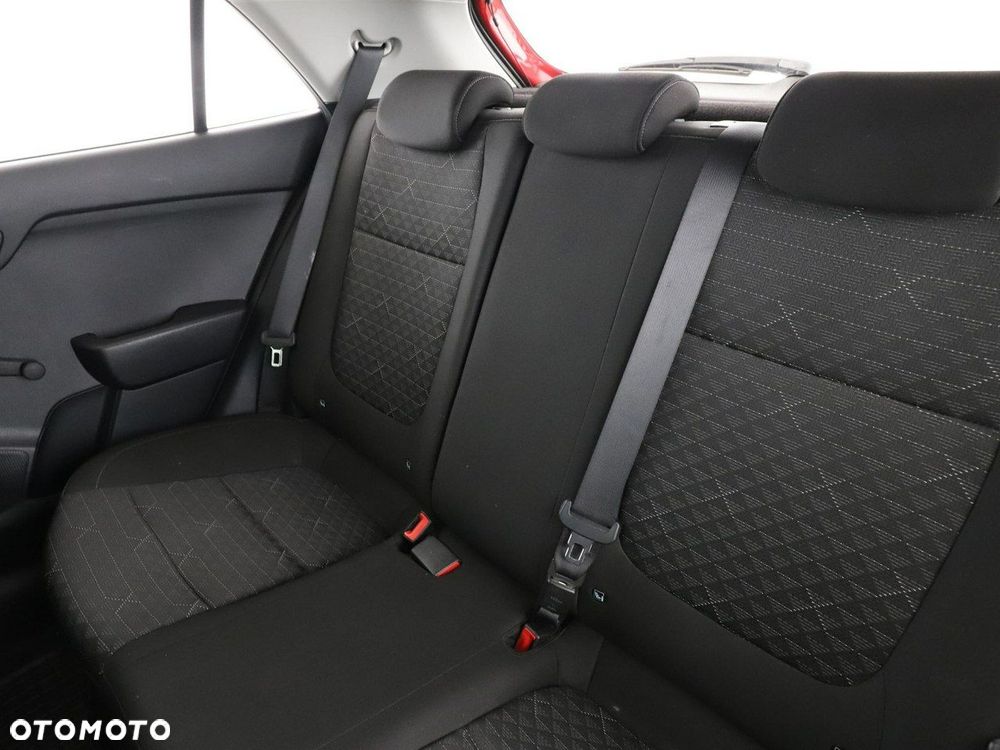 Kia Rio 1.2 Attract - 18