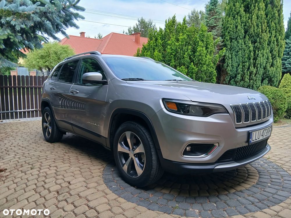 Jeep Cherokee - 14