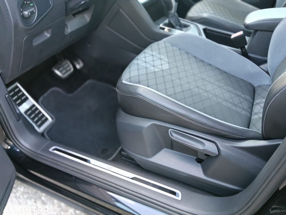 Volkswagen Tiguan 2.0 TDI SCR 4MOTION DSG R-Line - 23
