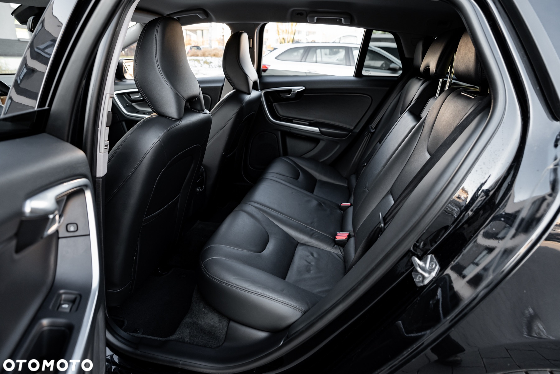 Volvo V60 D4 AWD Geartronic Momentum - 20