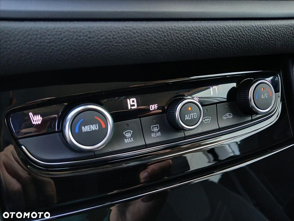 Opel Grandland X - 16