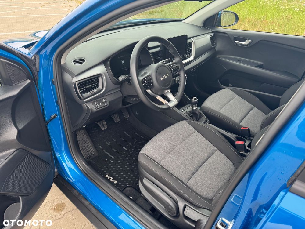 Kia Stonic 1.2 M - 17