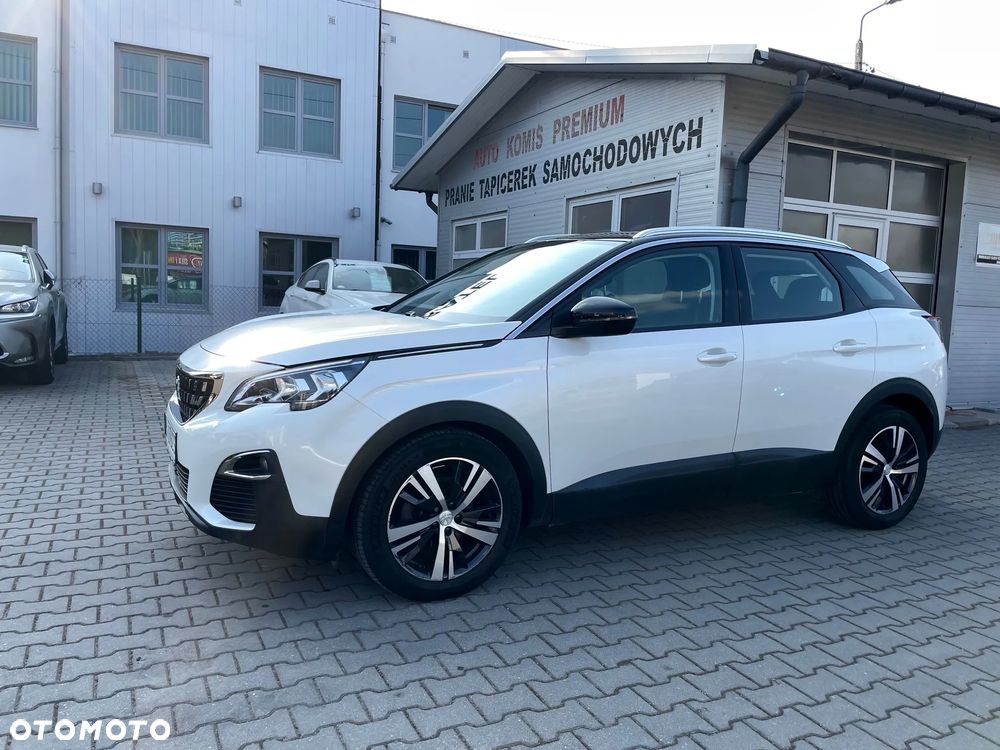 Peugeot 3008 1.2 PureTech GPF Allure S&S EAT8 - 1