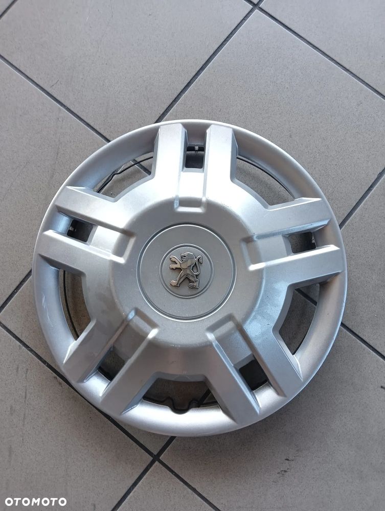 Peugeot Boxer kołpak 15'' Org - 1