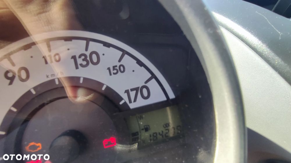 Peugeot 107 1.0 Happy - 8