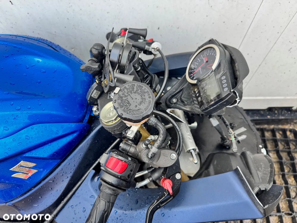 Suzuki GSX-R - 9