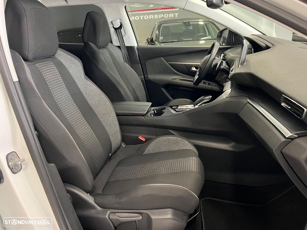 Peugeot 3008 PureTech 130 Stop & Start GPF EAT8 Active Pack - 24