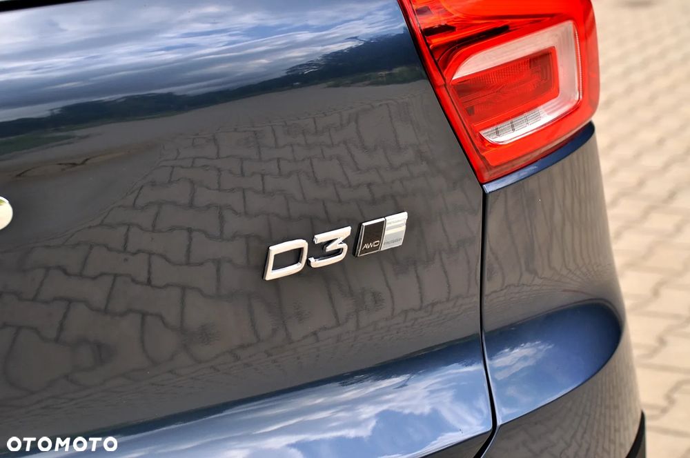 Volvo XC 40 D3 AWD Inscription - 8