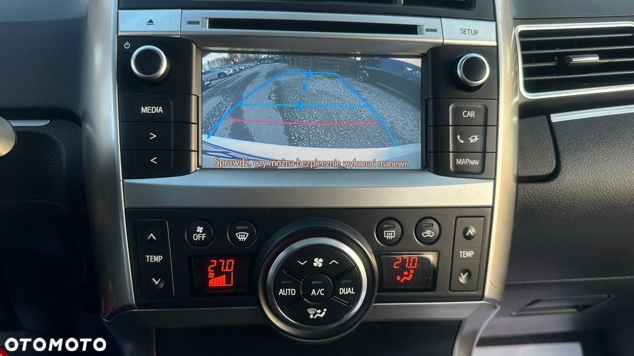Toyota Verso - 25