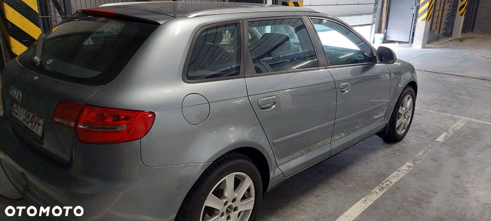 Audi A3 Sportback 2.0 TDI DPF Ambition - 11