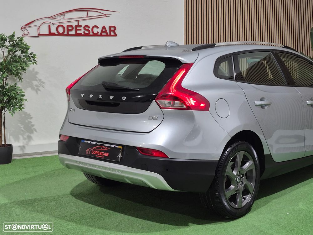 Volvo V40 Cross Country 1.6 D2 Momentum Powershift - 6