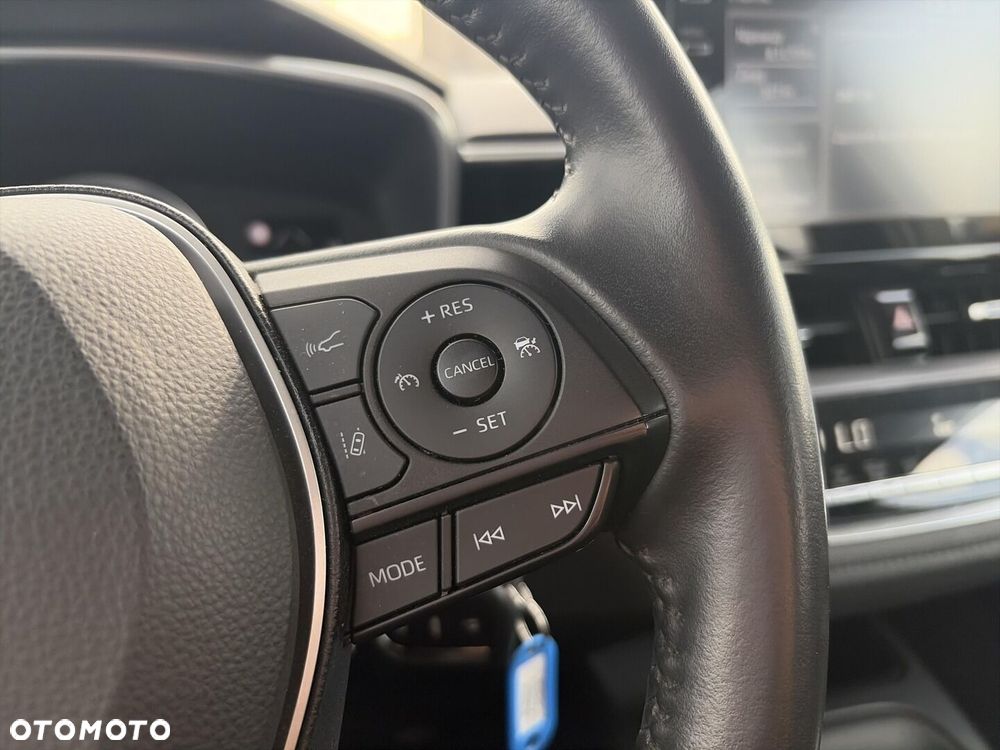 Toyota Corolla - 16