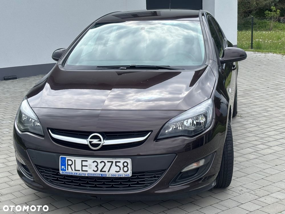 Opel Astra ver-1-4-enjoy - 2