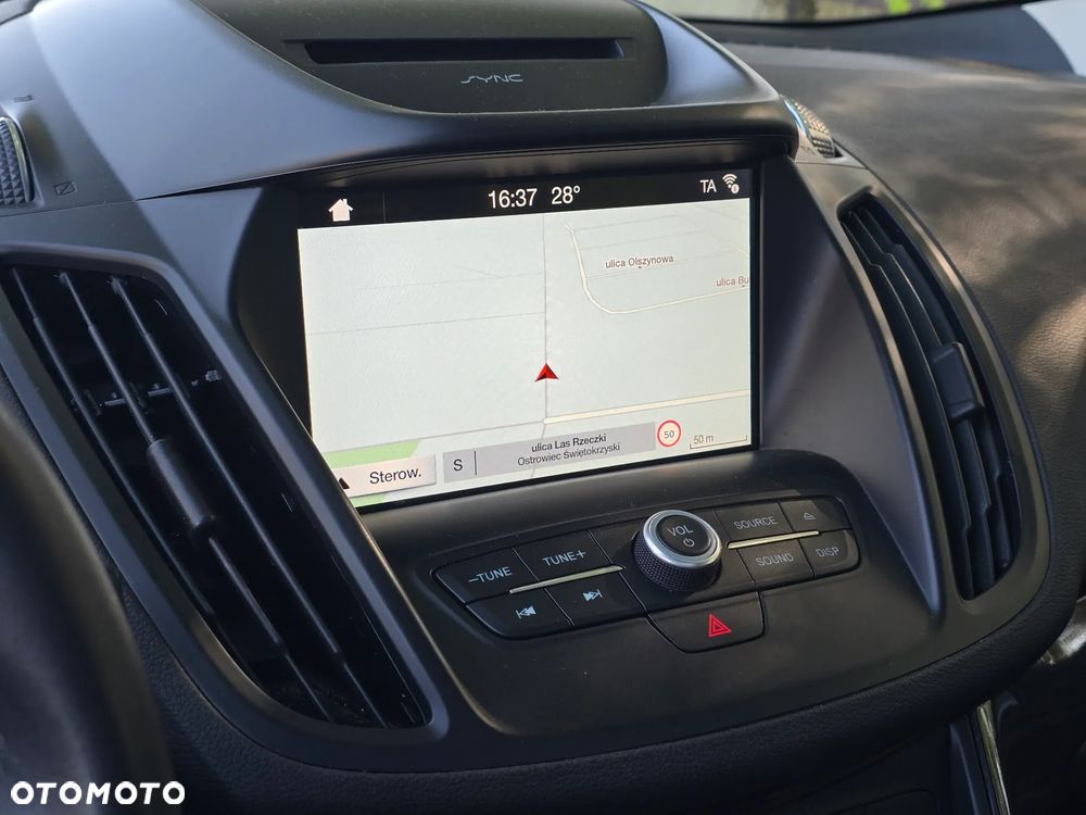 Ford Kuga 1.5 EcoBoost 2x4 Titanium - 9