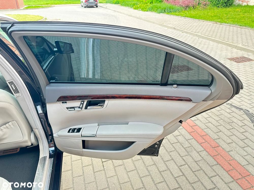 Mercedes-Benz Klasa S 320 CDI DPF 7G-TRONIC - 35
