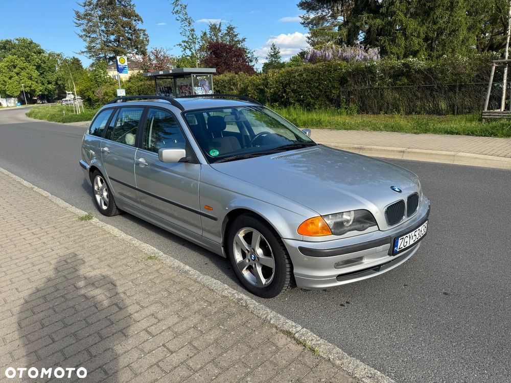 BMW Seria 3 - 10
