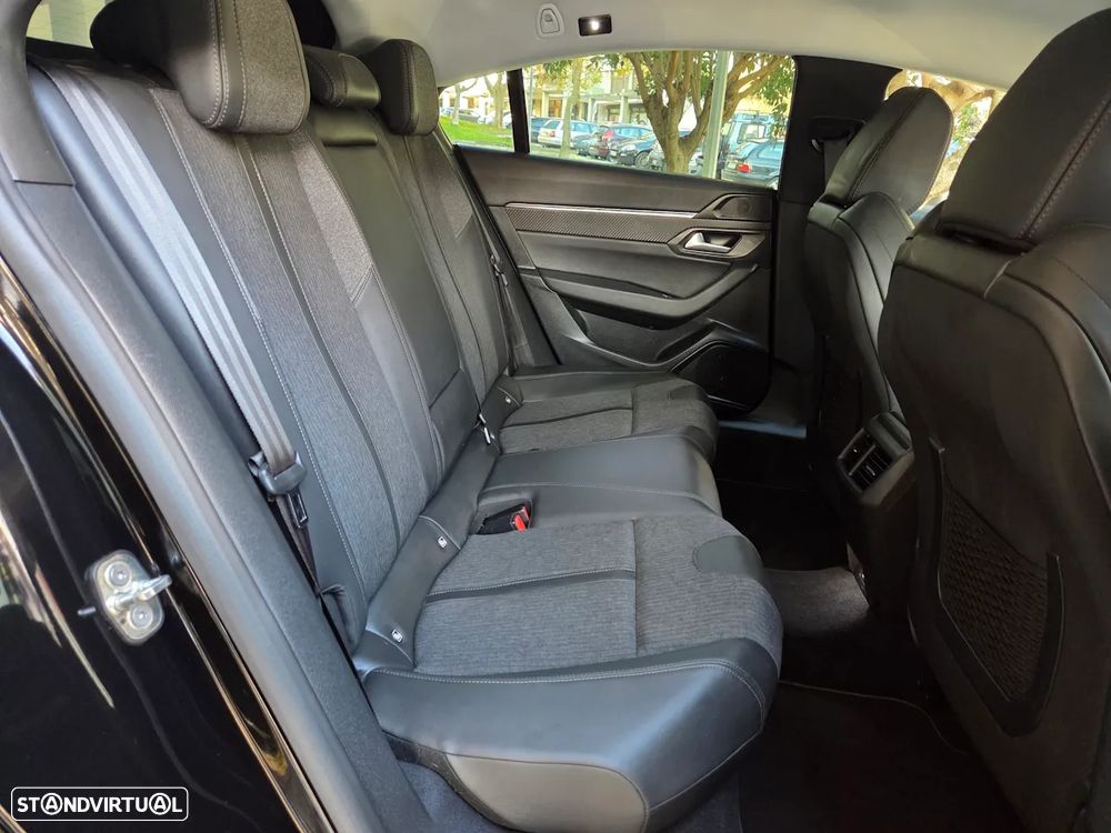 Peugeot 508 Hybrid 225 e-EAT8 Allure Pack - 24