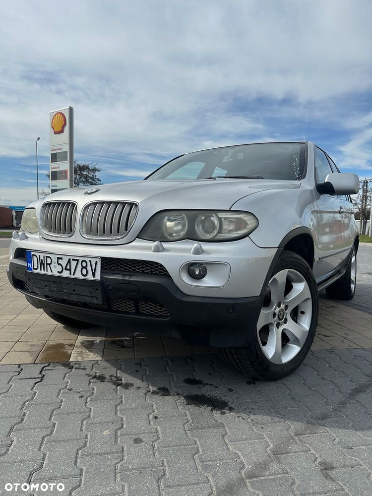 BMW X5 4.4i