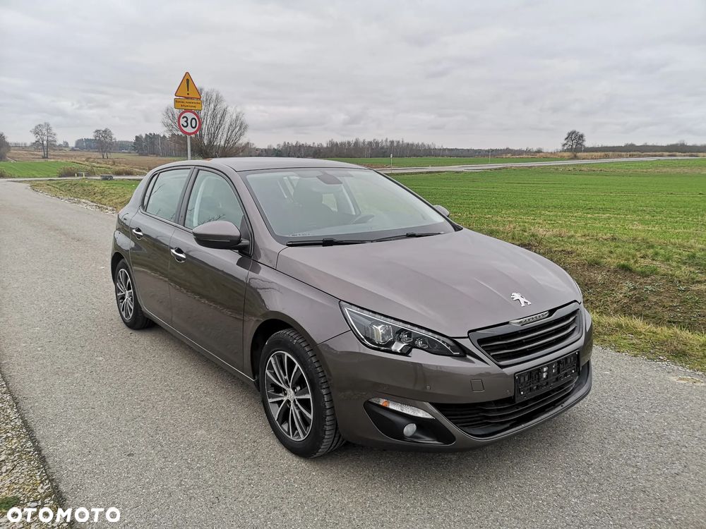 Peugeot 308 125 THP Allure - 25