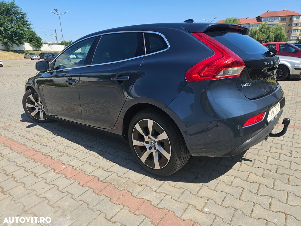 Volvo V40 D2 Inscription - 5