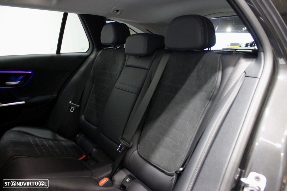 Mercedes-Benz C 300 de AMG Line - 47