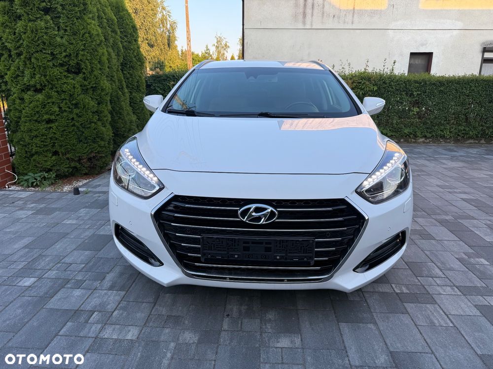 Hyundai i40 Kombi 1.7 CRDi Premium - 10