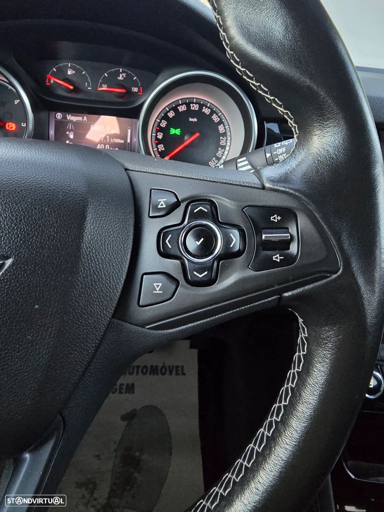 Opel Astra 1.6 CDTI Dynamic Sport S/S - 21